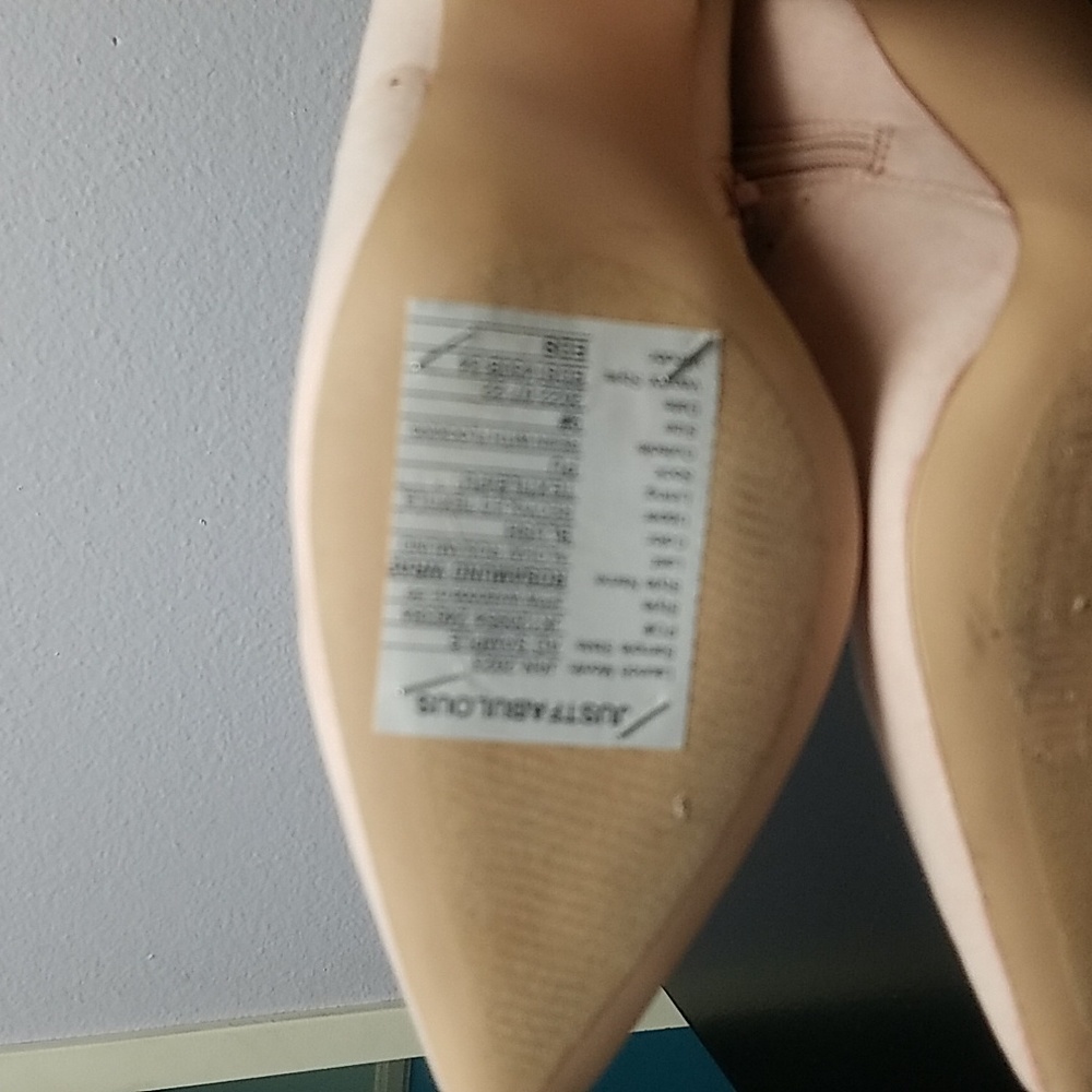 Suede booties Justfabulous NWT - Picture 4 of 4